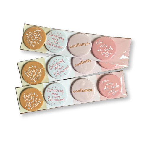 KIT DE BOTTONS - CORAGEM - comprar online